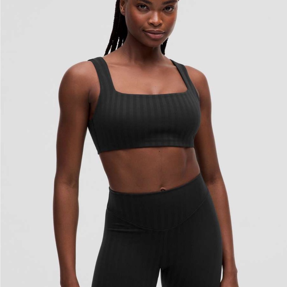Lululemon Wunder Under Bra *Light Support, C/D Cup Tonal Stripe Black